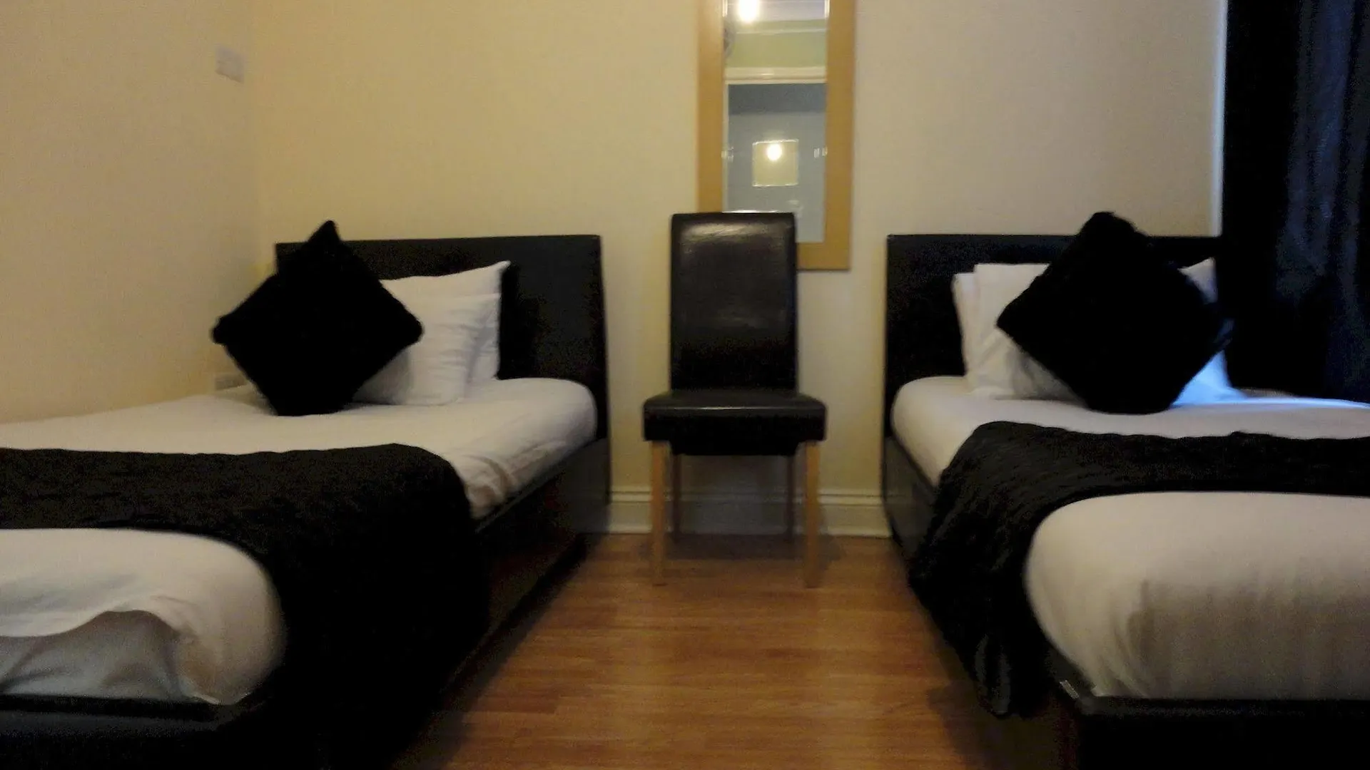**  לונדון City View Hotel - Roman Road Market בריטניה