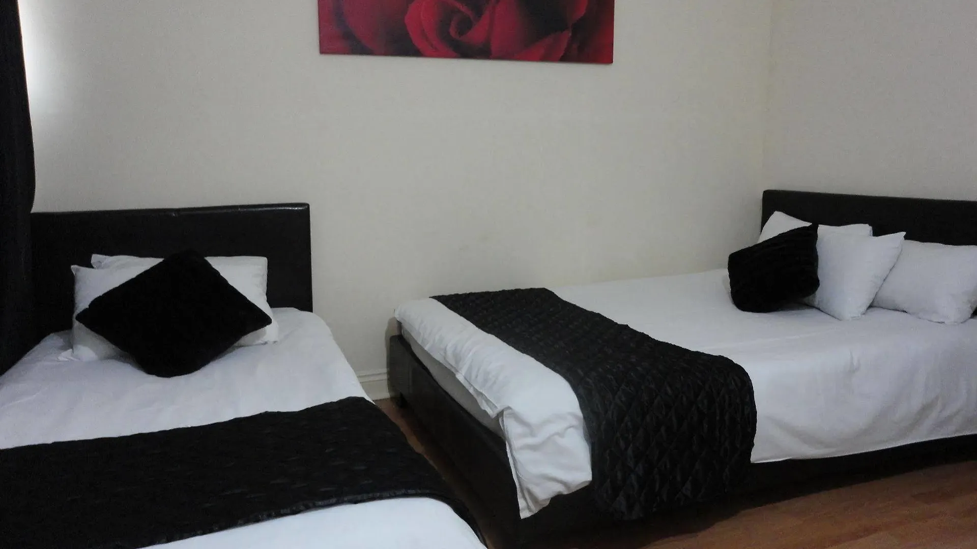 לונדון City View Hotel - Roman Road Market